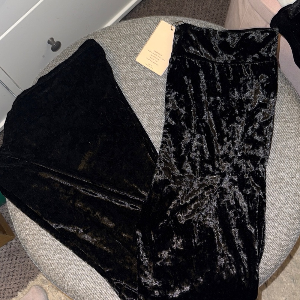 Elegant Black Velvet Women's Pants